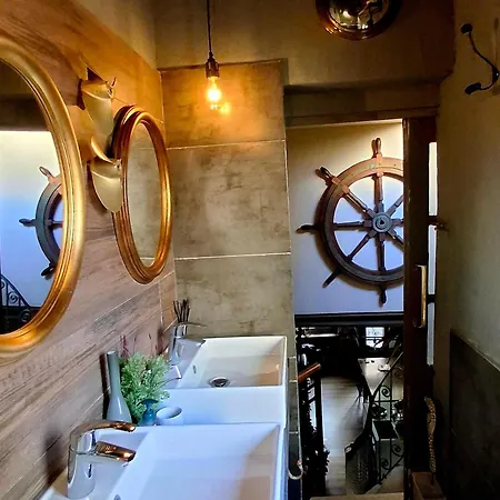 The Anchor Townhouse * St. Paul's Bay